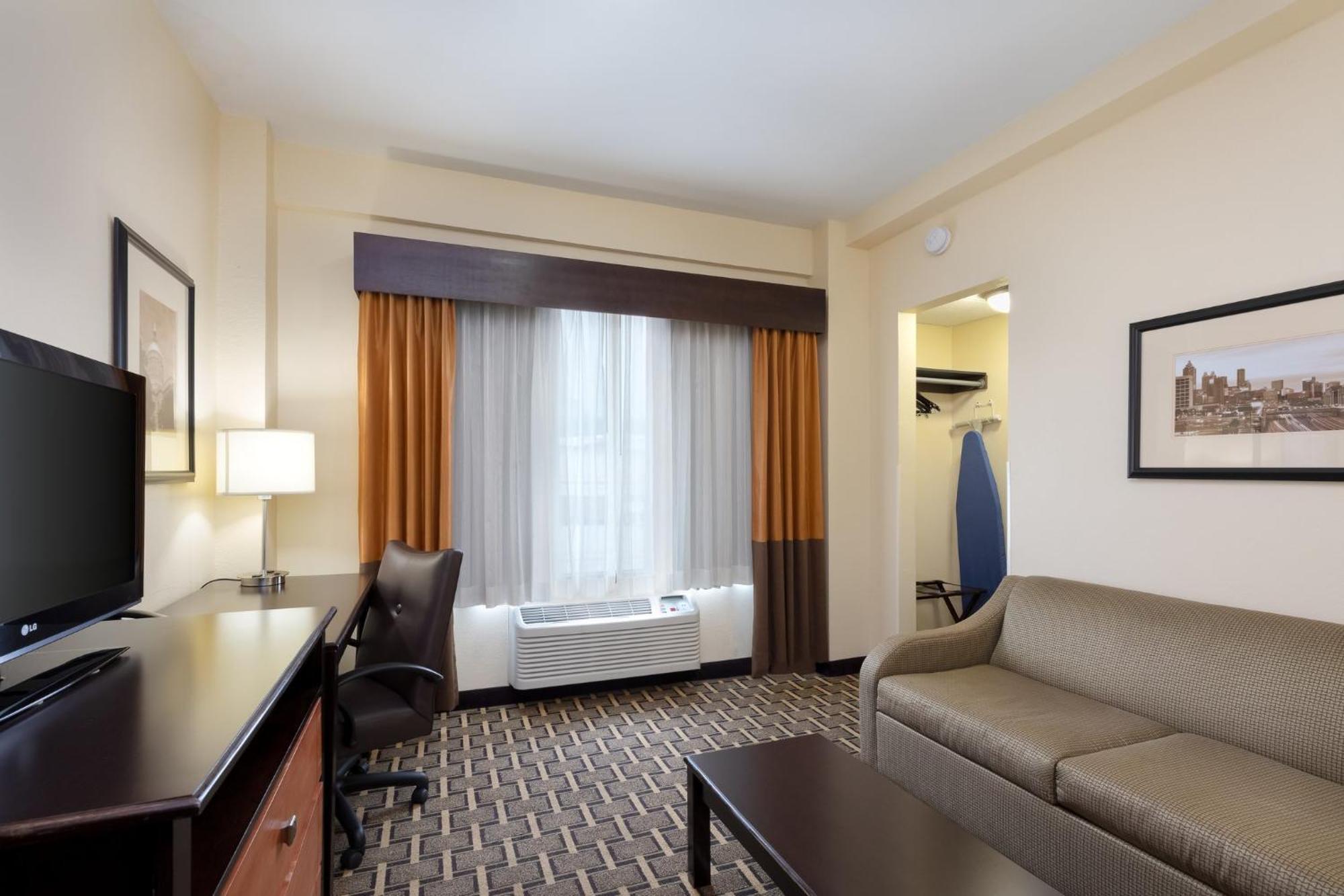 Holiday Inn Express & Suites - Atlanta Downtown By Ihg Exterior foto