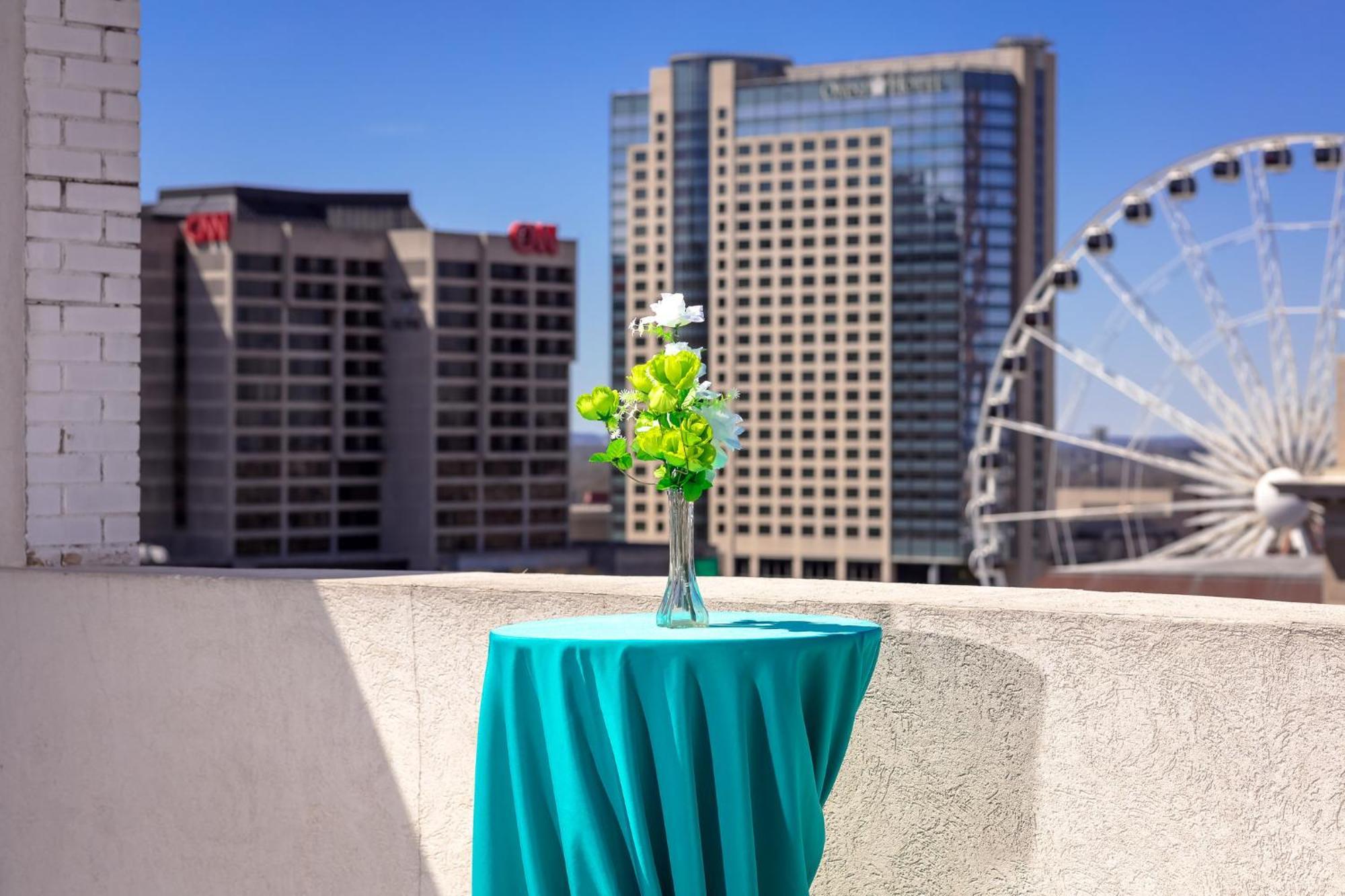 Holiday Inn Express & Suites - Atlanta Downtown By Ihg Exterior foto